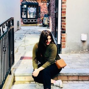 Meet your Posher, Gurvir